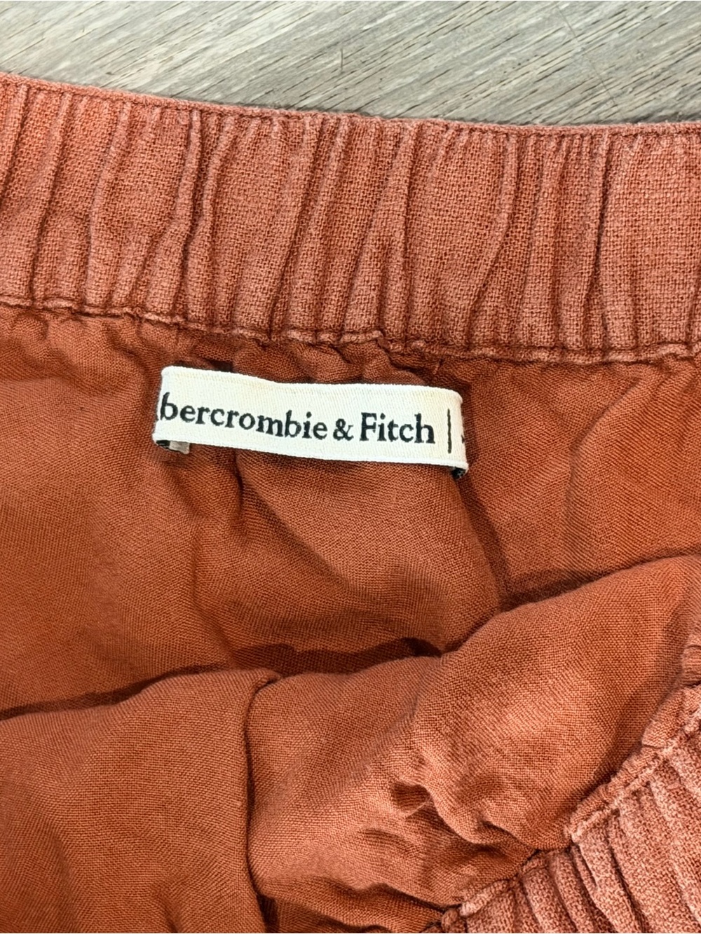 Abercrombie & Fitch Linen Blend One Shoulder Crop Top Rust Terracotta Small - Picture 3 of 6